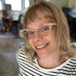 Meet your Posher, Christine